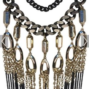 Stella and dot black and gold necklace